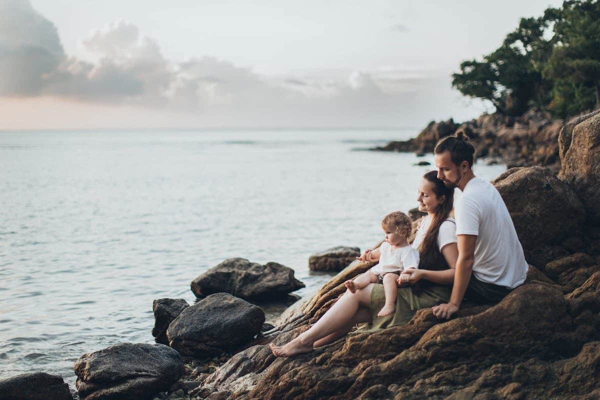 Explorer le monde en famille : Les bienfaits des voyages intergénérationnels avec les grands-parents